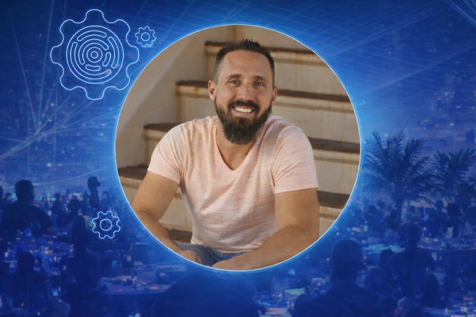 A knowledgeable expert leading a discussion at a search engine optimization roundtable.